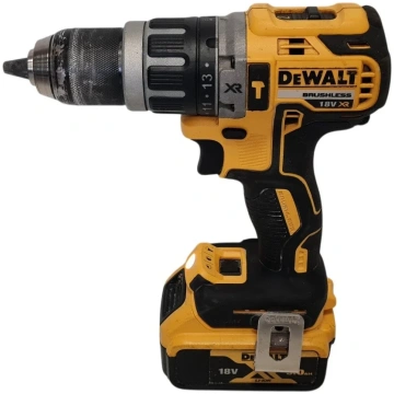 Lietots - DeWalt DCD796