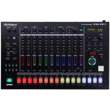 Roland TR-8S Sintezators