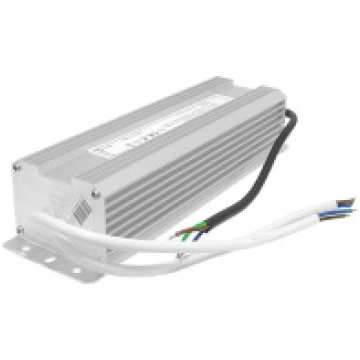 Stravas adapteris 12V 60W ūdensnecaurlaidīgs (IP67