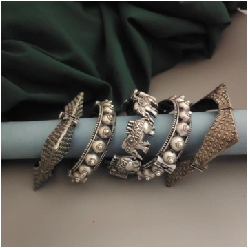 MRINALINI Silver Replica Bangle Stack Fusion Vogue