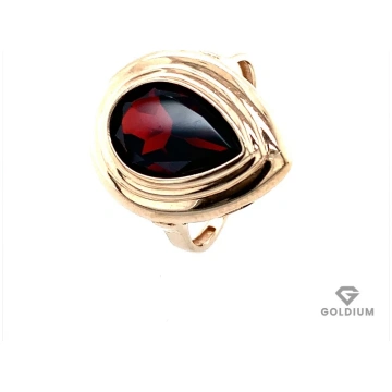 Zelta gredzens ar granātu 3.86gr