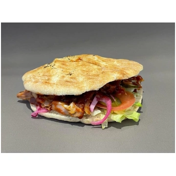 Kebabs pašceptā maizē (fokača)
