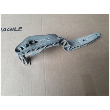 Lietots - Staffa cambio posteriore per AUDI A4 200