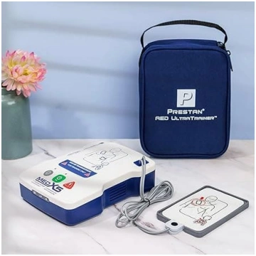 Universālais AED/Defibrilators UltraTrainer, valod