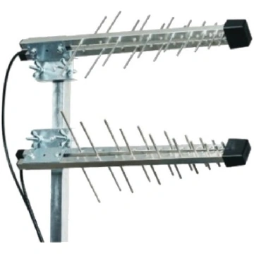 Iskra P-32 L700 U-MIMO LTE Antenna - Cable 2.5m