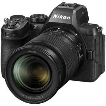 Nikon Z5 II + 24-70 F/4 S