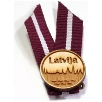 Latvijas Valsts karoga piespraude "Latvija 2" Rīga