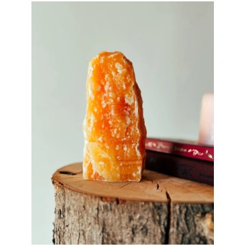 lampada in calcite arancio I Tesori della Terra