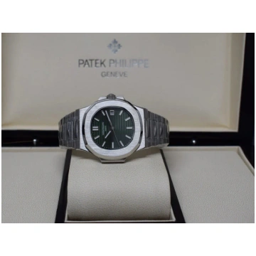 PATEK PHILIPPE NAUTILUS GREEN DALLA BONA Orologi