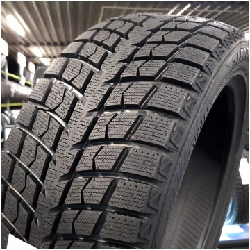 285/45R19 Leao Winter Defender Ice I-15 SUV 107T