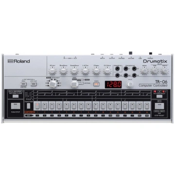 Roland TR-06 Sintezators