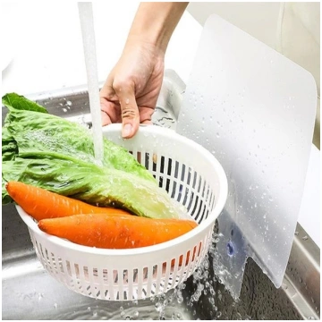 Splash protection - Sink partition with suction cu