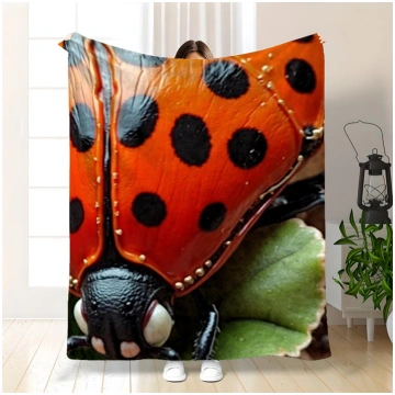 Cute Ladybug Flowers Flannel Printed Blanket Suita