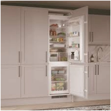 ZANUSSI Ledusskapis iebūvējamais ZNNN18ES3