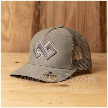 Zalktis. Zamša cepure ar sietiņu Gunchi