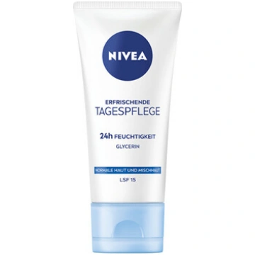 Nivea Essential Day Cream SPF 15 - Hydratační denn