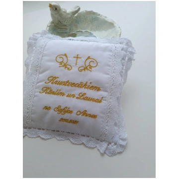 Spilventiņš- dāvana krustvecākiem