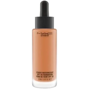 MAC Studio Waterweight Vitamin E ilgnoturīgs šķidr