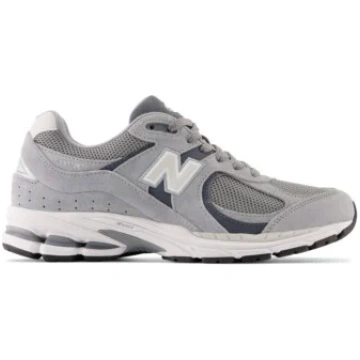 NEW BALANCE 2002R SNEAKERS