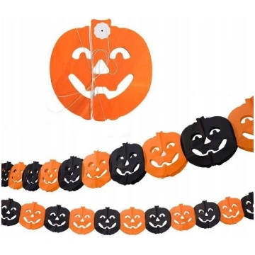 Piekaramais virtene apdare Halloween ķirbji papīra