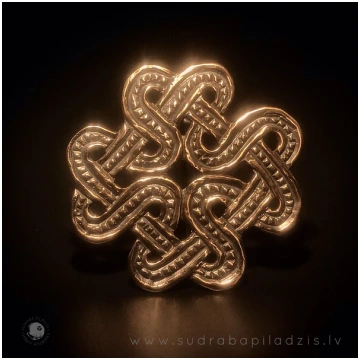 SAKTA "BEZGALĪBAS MEZGLS" / BROOCH "THE KNOT OF ET