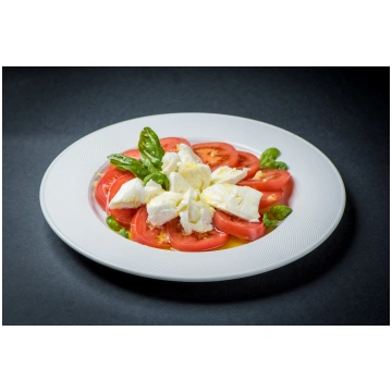 Caлaт „Capreze” мoцapeллoй „Bufalo” (100 гpaмм)