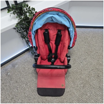 Lietots - (Lietota) Cybex Balios S Fashion Love Re
