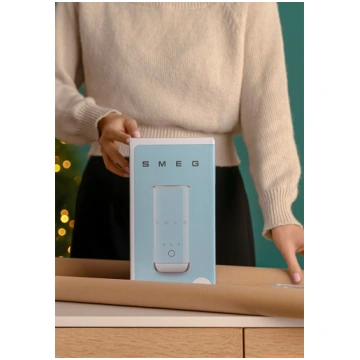 Smeg MFF02PBEU milk frother/warmer Automatic milk 