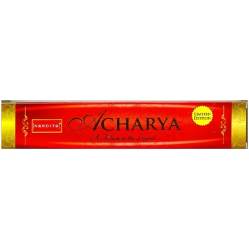 Natural Vīraki Nandita acharya - Miers un Harmonij