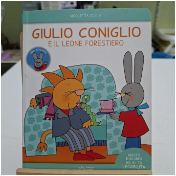 GIULIO CONIGLIO E IL LEONE FORESTIERO