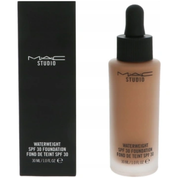 MAC MAC, Studio Waterweight, Vitamin E, Long Lasti