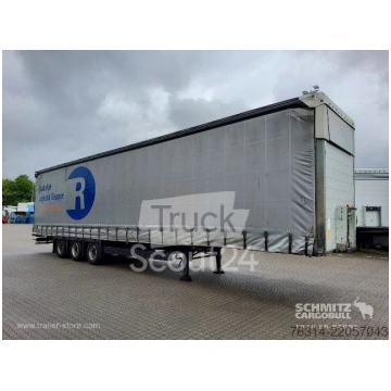 Lietots - Schmitz Cargobull Curtainsider Mega Getr