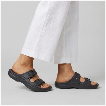Saturday Sandal Woman - gomma eva nero Crocs