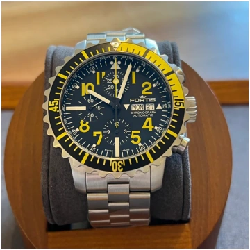 Fortis Aquatis Marinemaster Chronograph Yellow 671