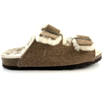 CAMEL ACTIVE
