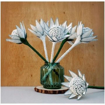 White MLFA