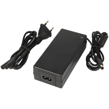 Impulsu barošanas avots 9V 4000mA DC 2.1x5.5 Blow 