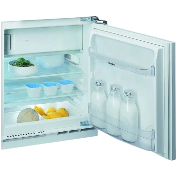 Whirlpool WBUF011 kombinētais ledusskapis, iebūvēj