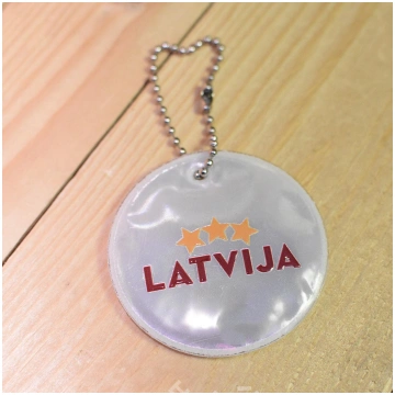 Latvija trīs zvaigznes. Mīkstais atstarotājs Gunch