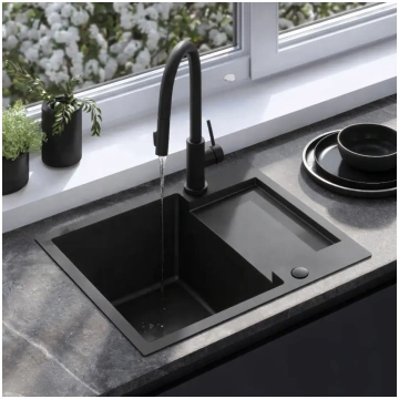 with kitchen faucet Rea