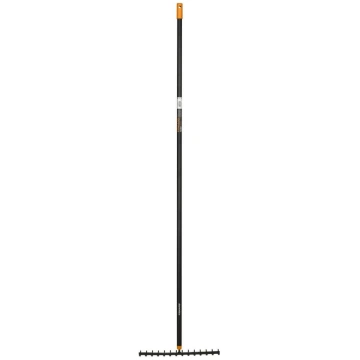 Fiskars Solid Augsnes grābeklis